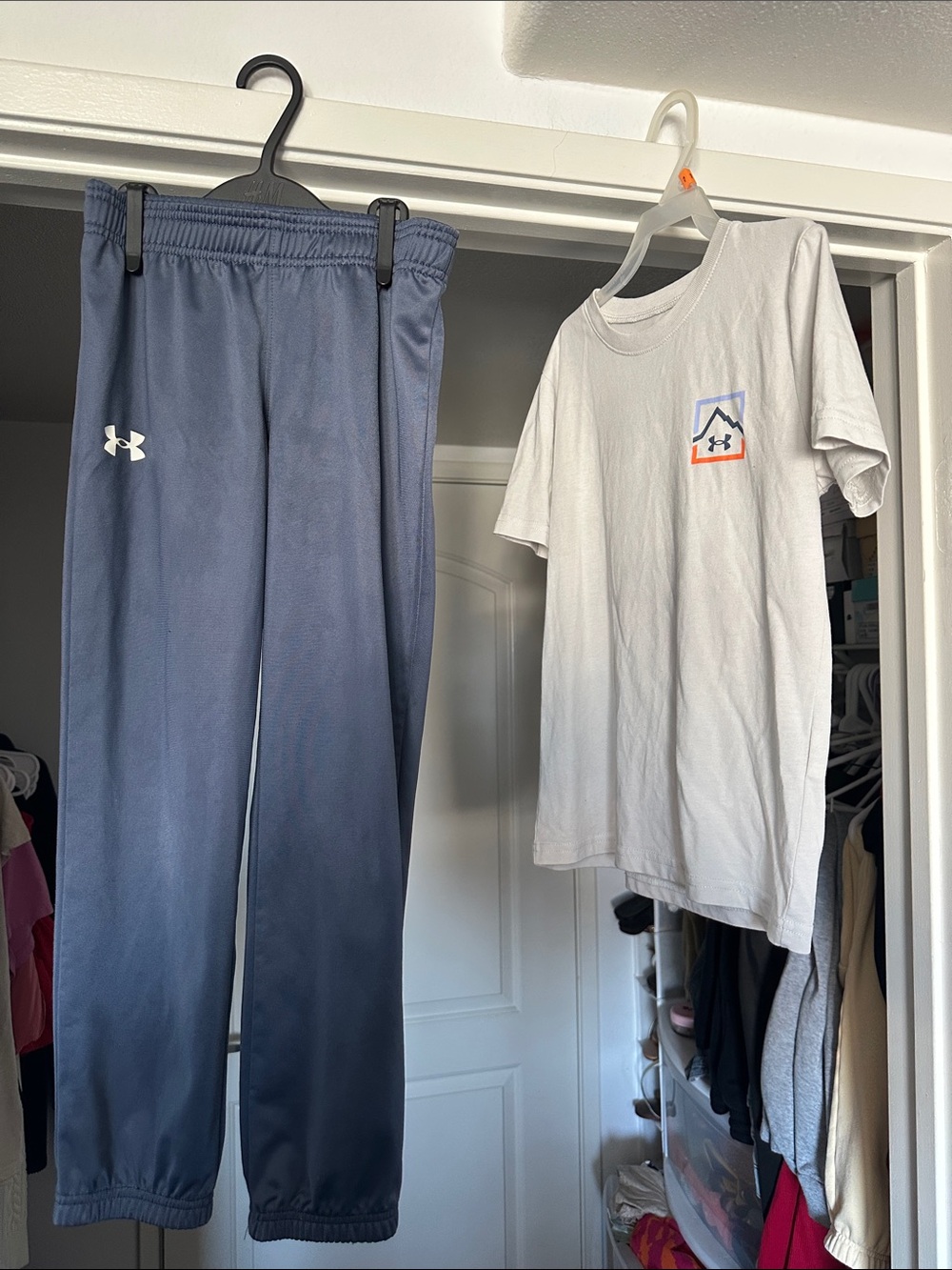 Under Armour Grey Gradient Track Pants & White Logo Tee